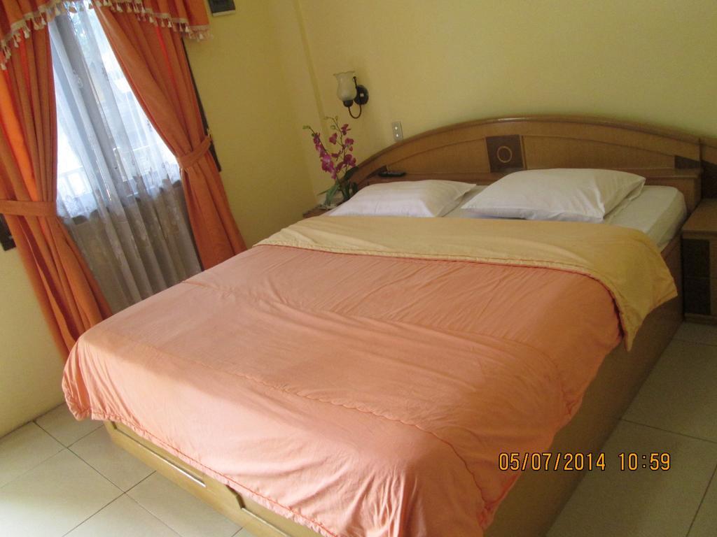 Sapadia Hotel And Cottage Parapat Quarto foto