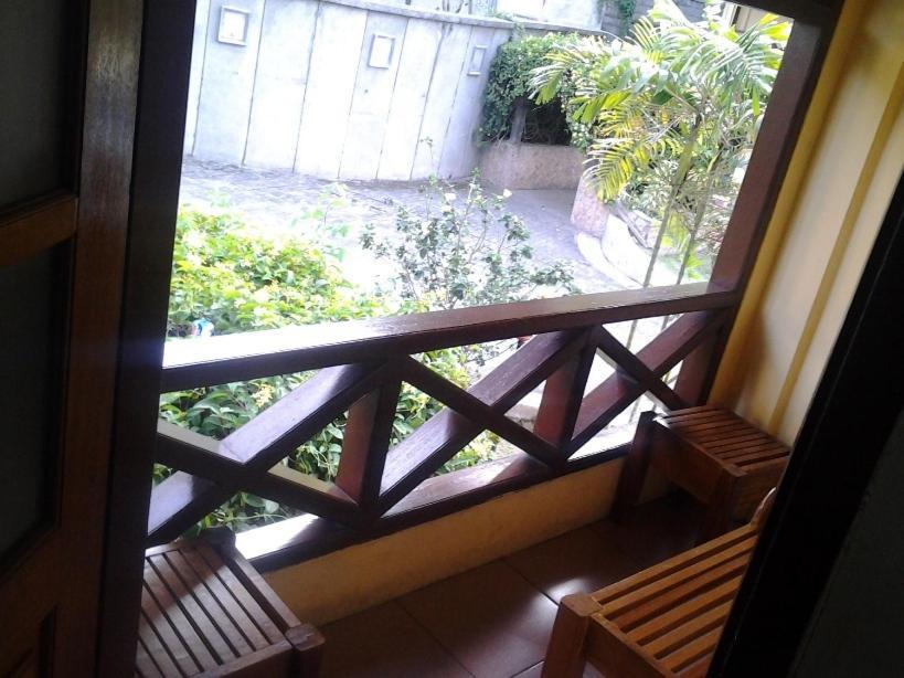 Sapadia Hotel And Cottage Parapat Quarto foto