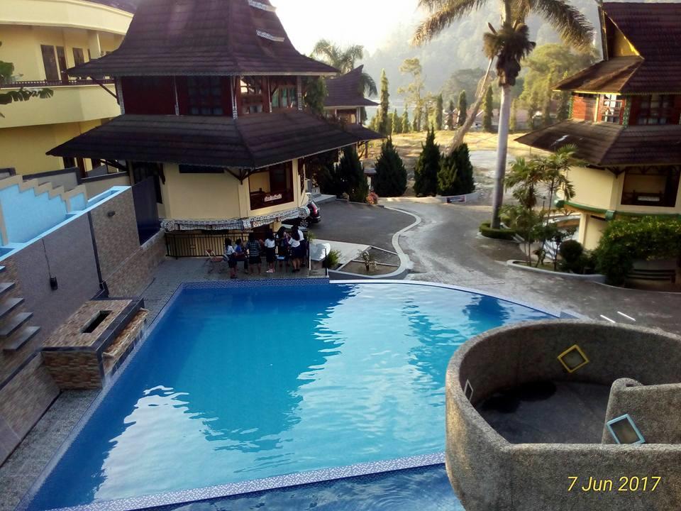 Sapadia Hotel And Cottage Parapat Exterior foto